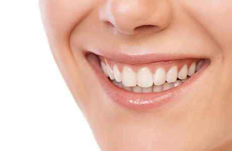美しい歯を支える歯茎もきれいに整える