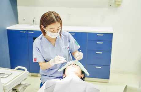 担当歯科衛生士がオーダーメイドの予防を行う
